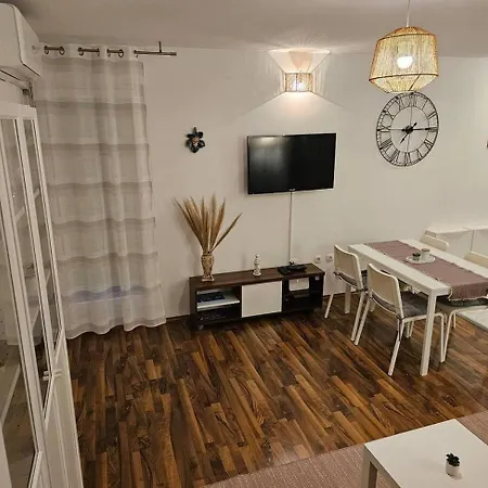 By The Sea - 12647 Апартаменты